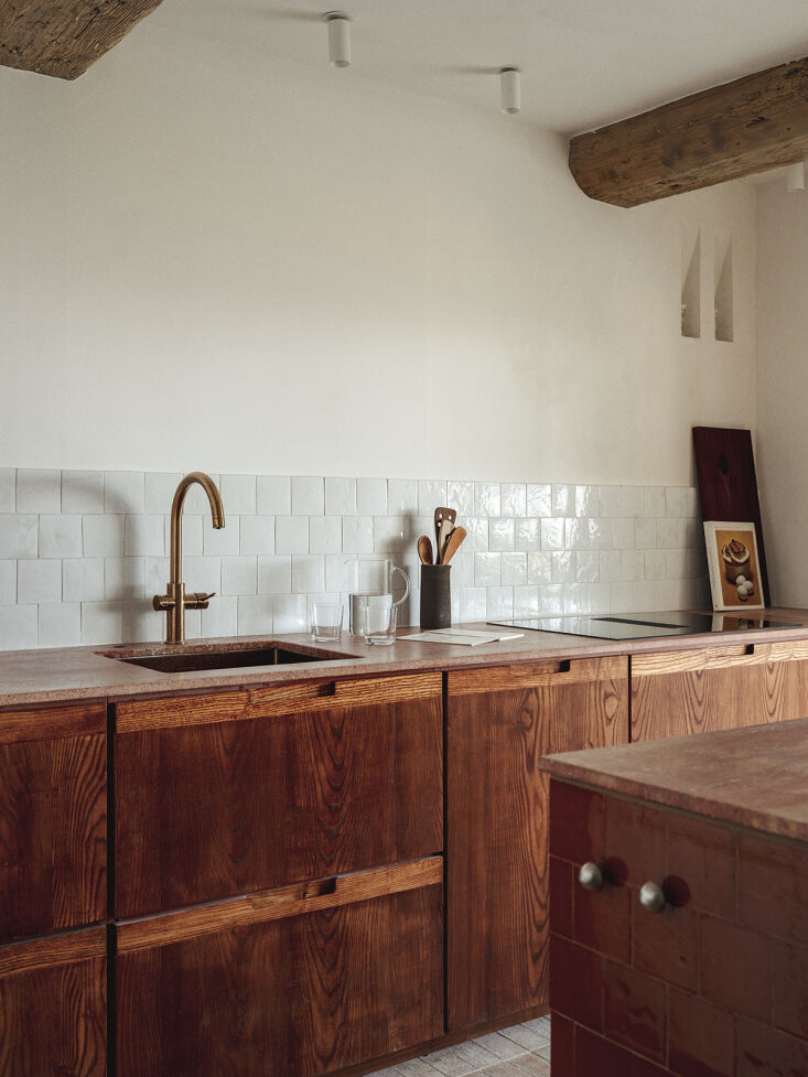 custom kitchen cabinetry by fred fabric and marble countertops from marbrerie p 22