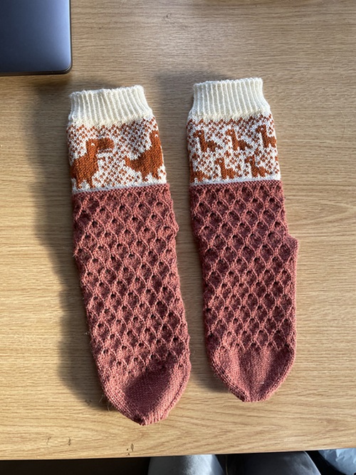 10 unique dinosaur free knitting patterns ⋆ bright stuffs
