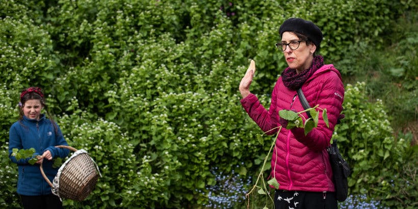 Make a Foraged, Immune-Boosting Pesto for Spring